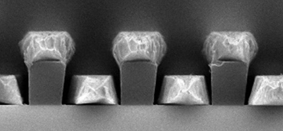 <em>Introducing</em><br/>UniLOR<sup>®</sup> N Negative-tone Lift-off Resists